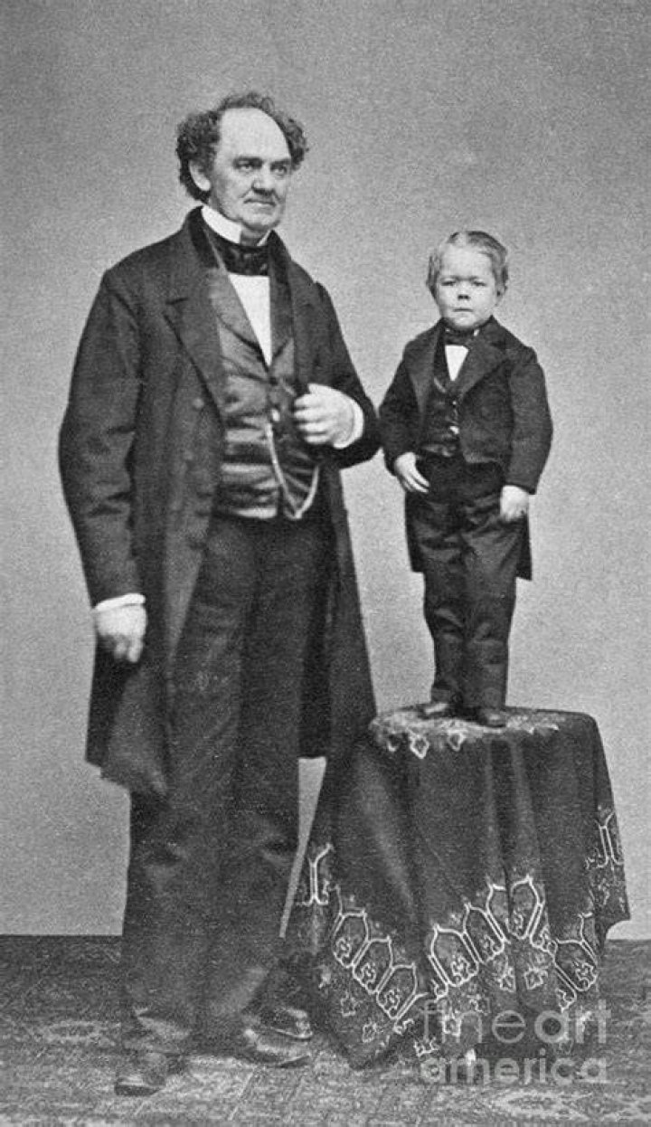 PT Barnum With Tom Thumb