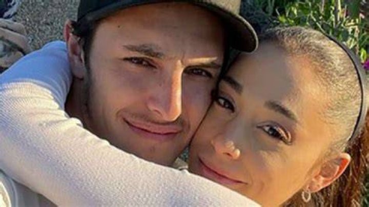 ¿Quién es el esposo de Ariana Grande? – Celebrity.fm