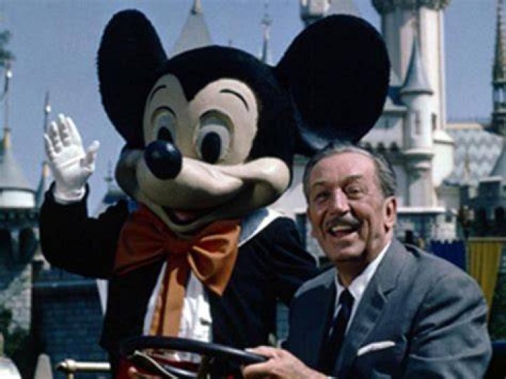 ¿Qué edad tiene Walt Disney? – Celebrity.fm