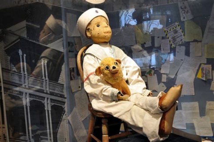 Robert The Doll And His Dog