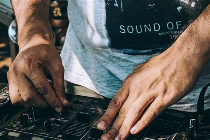 Science Behind Music Dj Mix