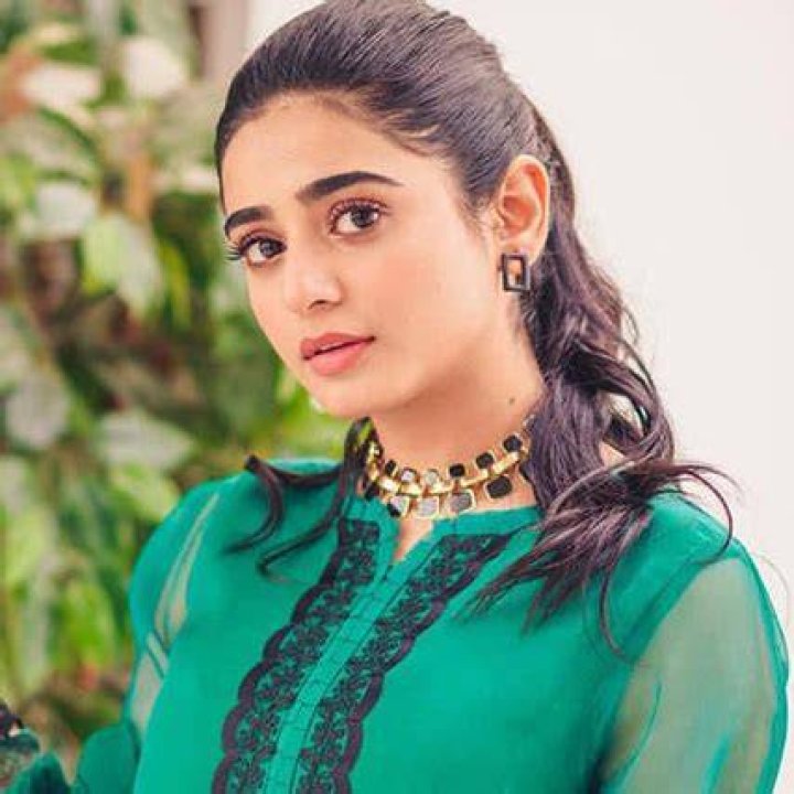 Sehar Khan Biography, Wikipedia (Early Life & Education)