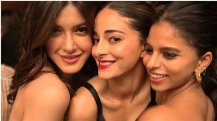 Shanaya and her friends