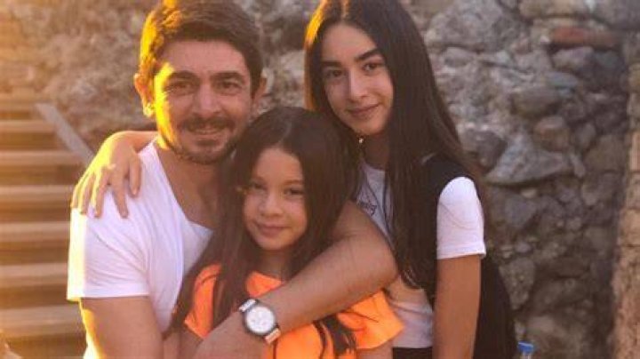 Taner Savut has two daughters