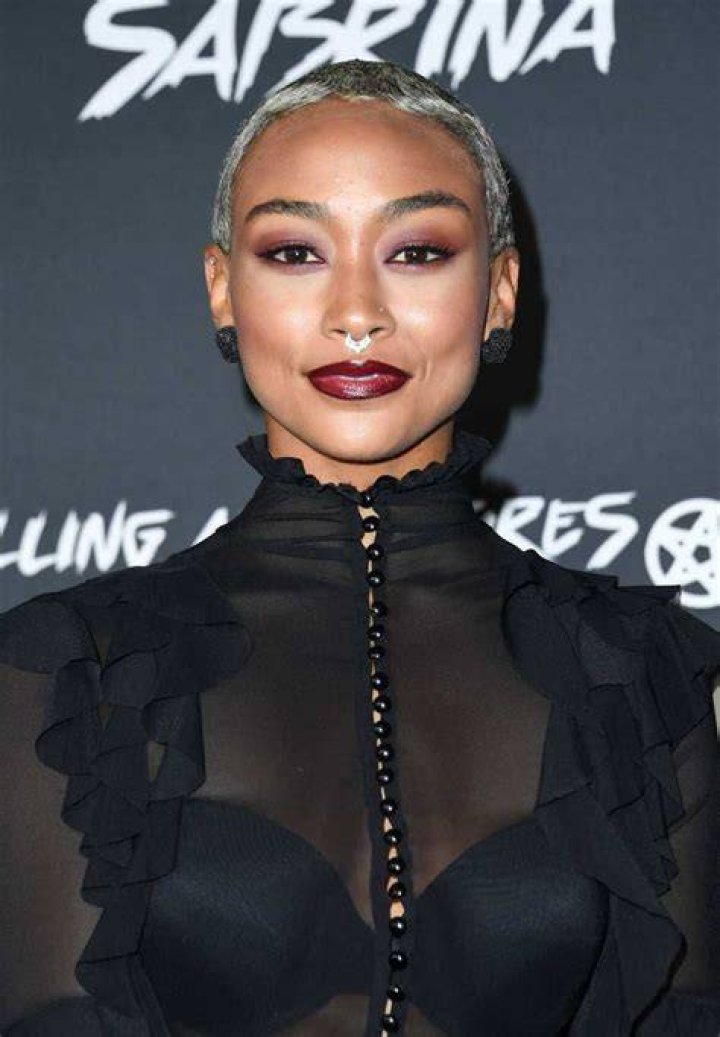 Tati Gabrielle height