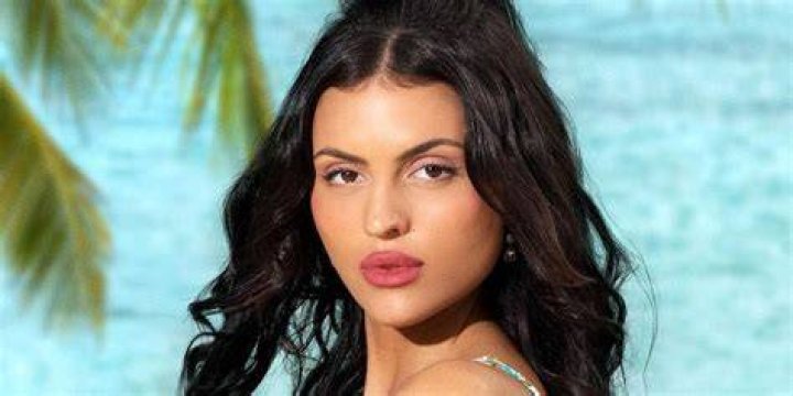 Too Hot to Handle Holly Scarfone Reveals Why She and Nathan Soan Mngomezulu Had to Break the Rules in Season 3