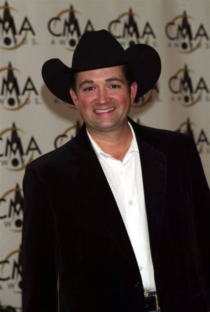 Tracy Byrd Biography, Age, Height, Husband, Net Worth, Family
