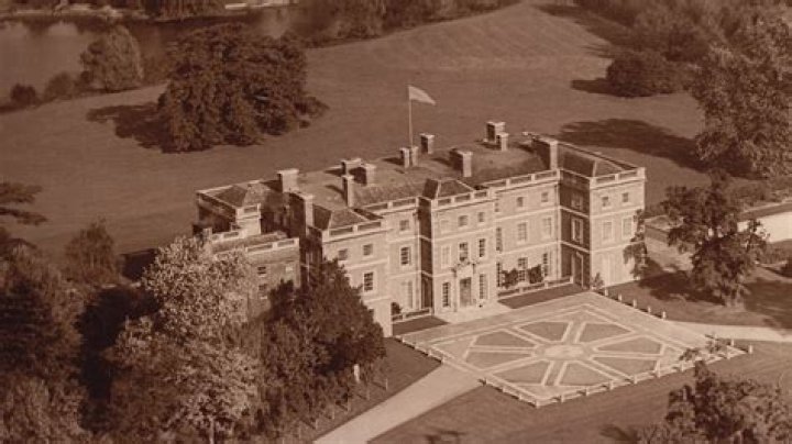 Trent Park Camp