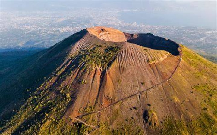 Vesuvius Skeltons
