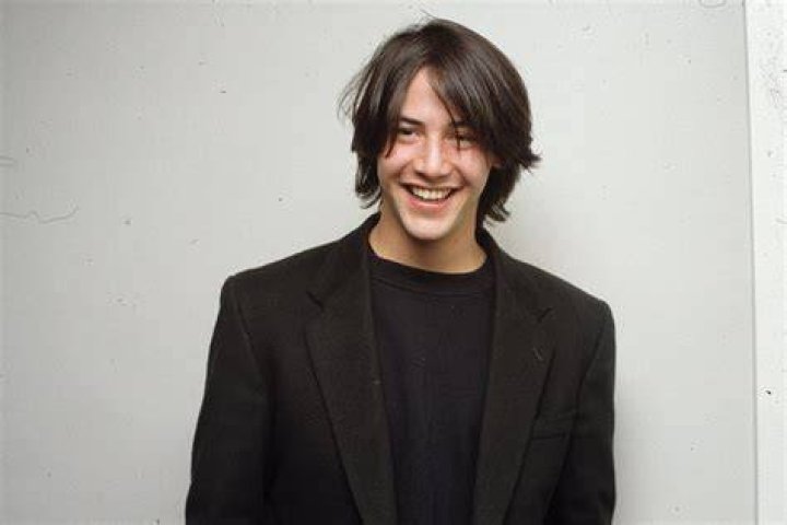 What race is Keanu Reeves?