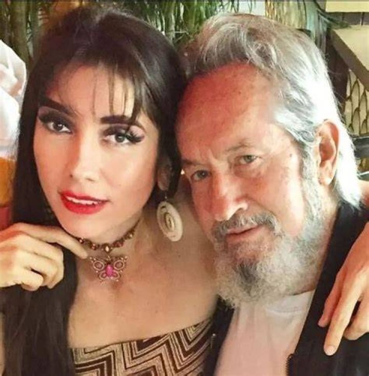 Who Is Bella De La Vega? Everything You Need To Know