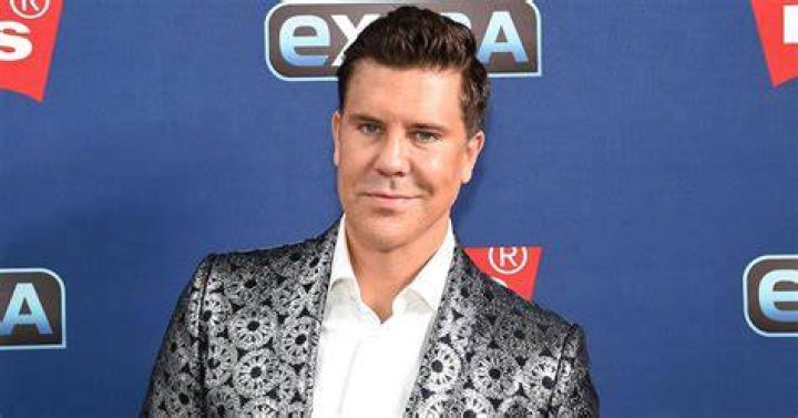 Why did Fredrik Eklund leave Million Dollar Listing?