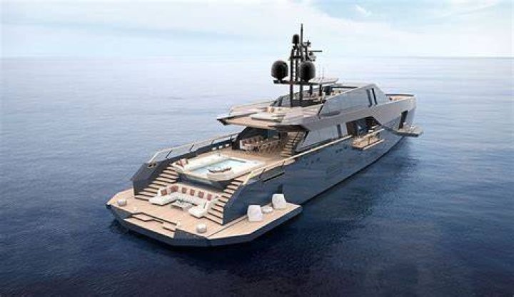 yacht