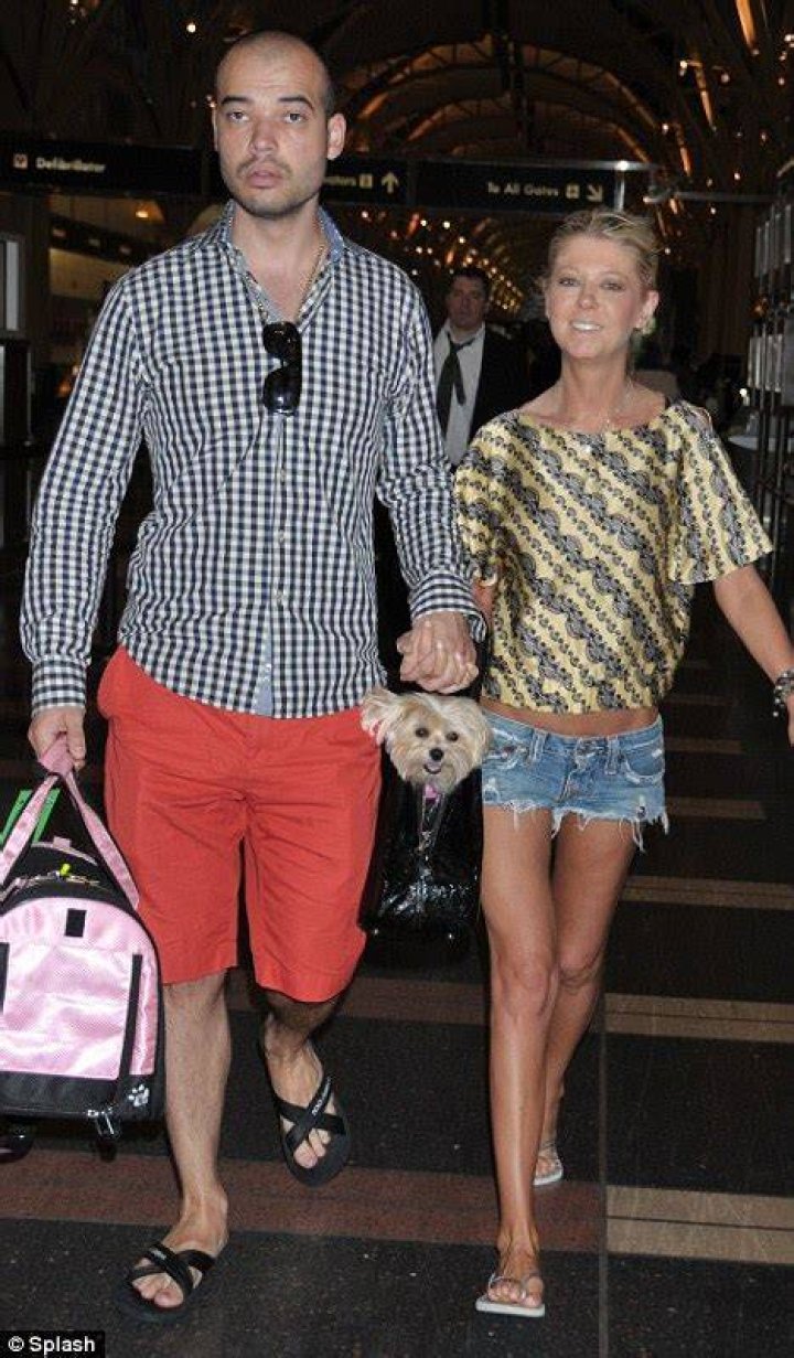 Zachary Kehayov, Tara Reid’s Husband